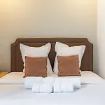 Апартаменты Escapade Parisienne Au Coeur D'un Quartier Mythique *