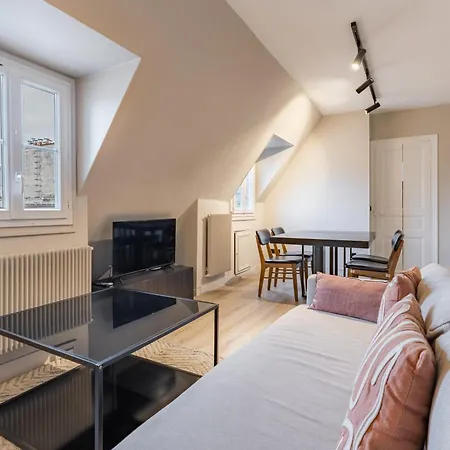 Apartman Escapade Parisienne Au Coeur D'un Quartier Mythique